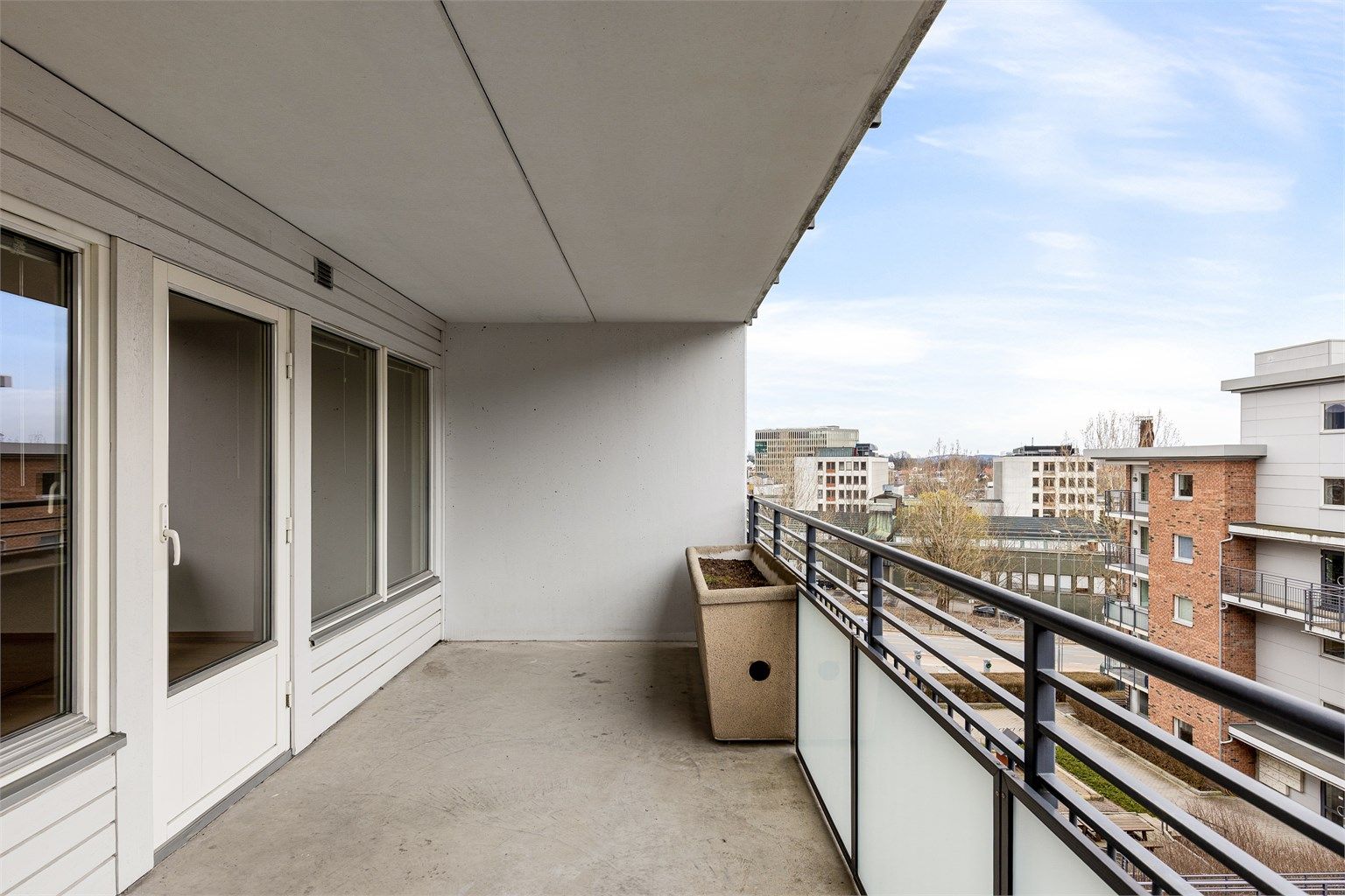 Solrik vestvendt balkong. 