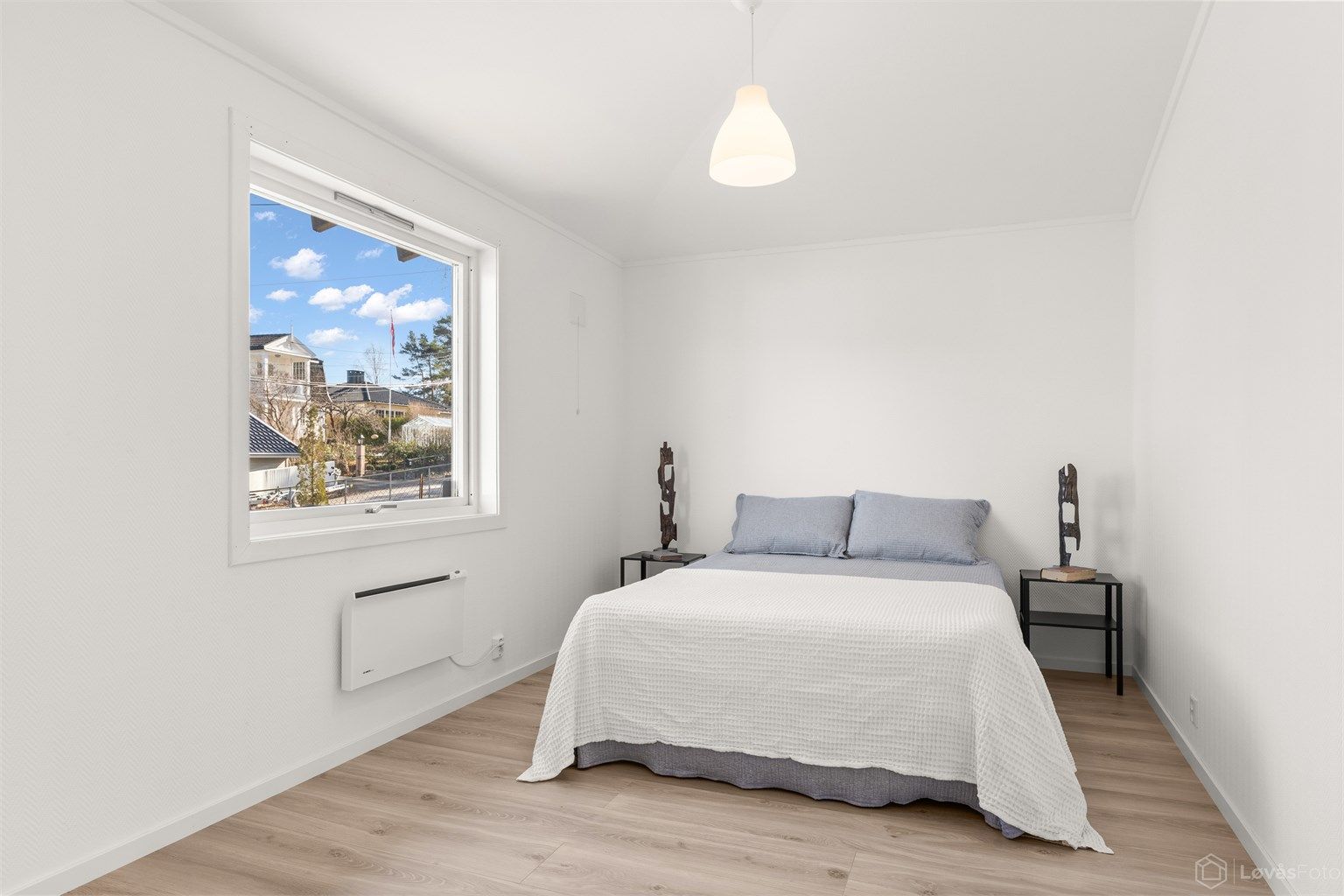 Soverom med 1-stavs laminatgulv i 2026