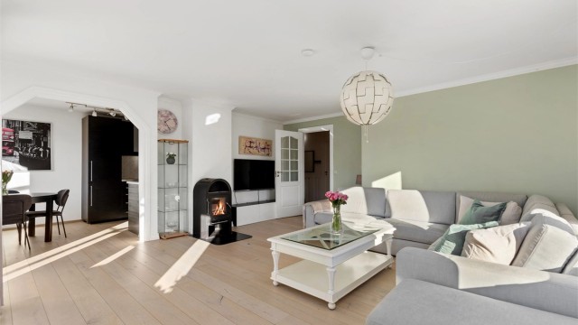 Velkommen til Rødknappveien 11! Foto: Marianne Lyse.