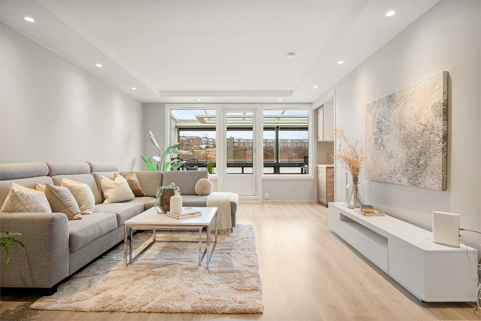 Velkommen til Lyngfaret 72 C v/Cecilie Wilhelmsen hos Eiendomsmegler Krogsveen. Foto: Stian Inderhaug