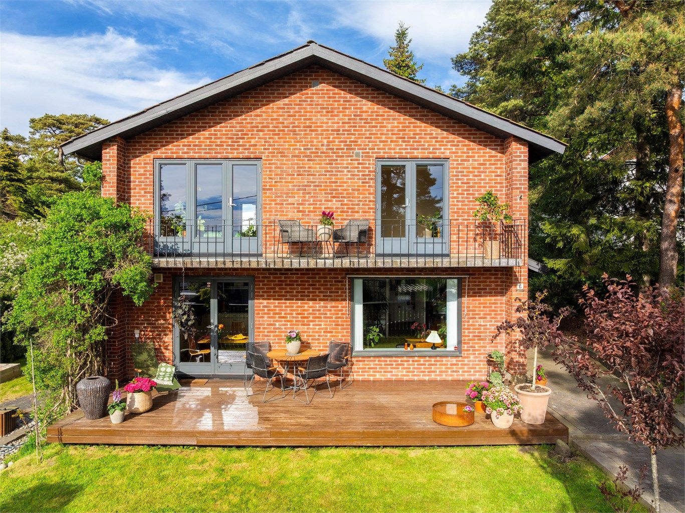 Bjørnstjerne Bjørnsons vei 6 presenteres av Kenneth Graarud Olsen i Krogsveen.