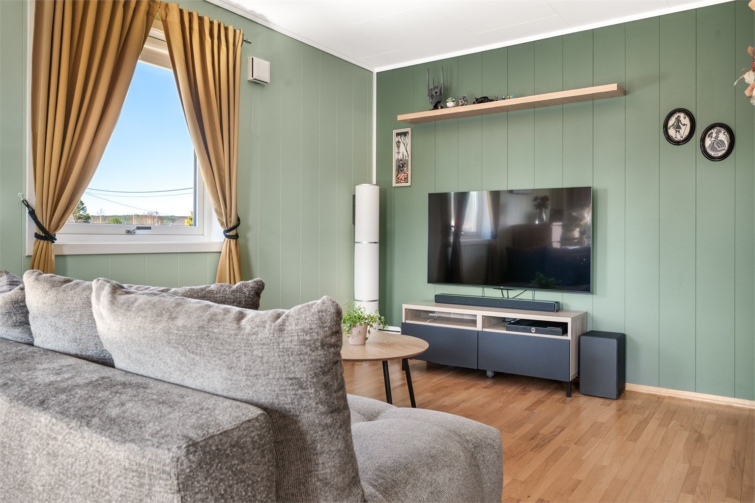 Tilkobling for TV og internett fra Altibox er inkludert i felleskostnadene.