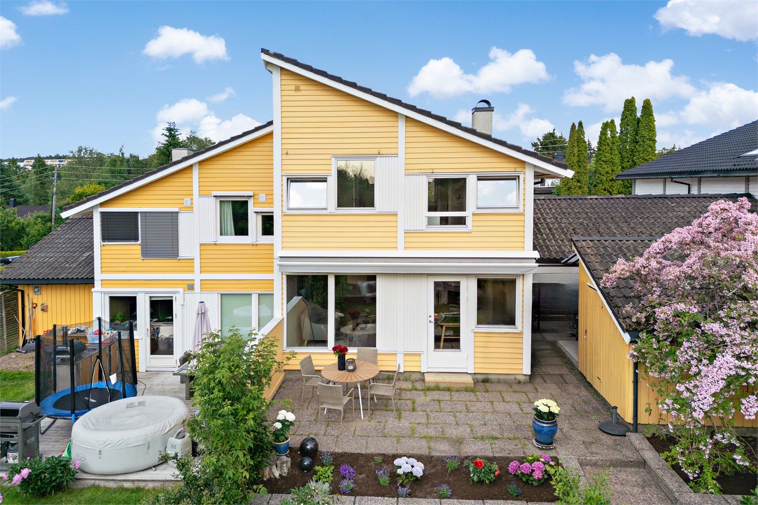 Velkommen til Fossveien 48!