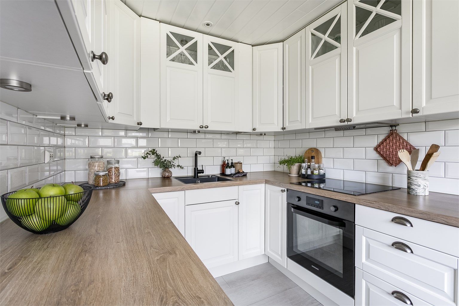 Salmakerstien 2H presenteres av Krogsveen.