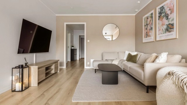 Mayar Nather v/Krogsveen har gleden av å presentere Loddefjordveien 34