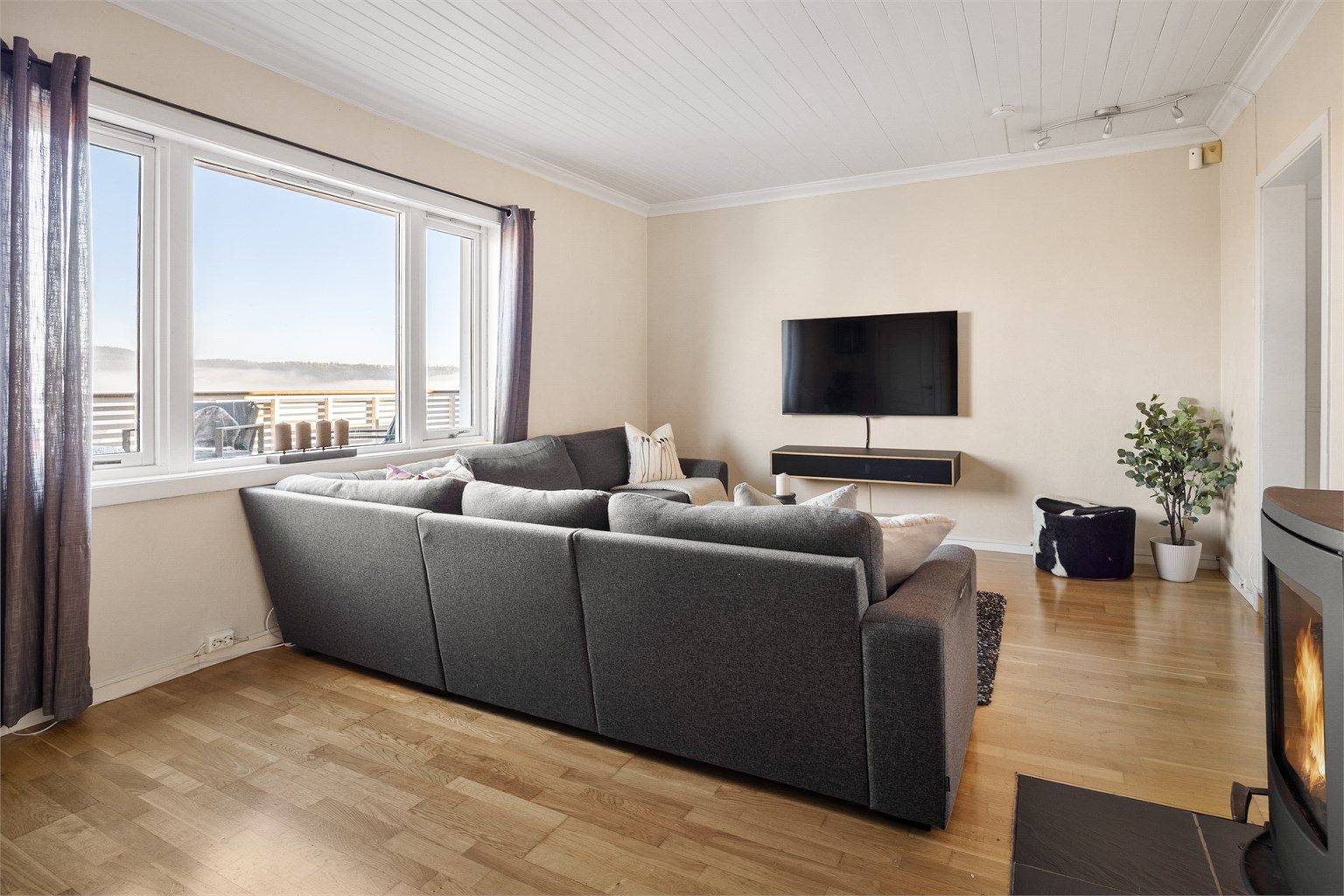 Flott utsikt fra stue 