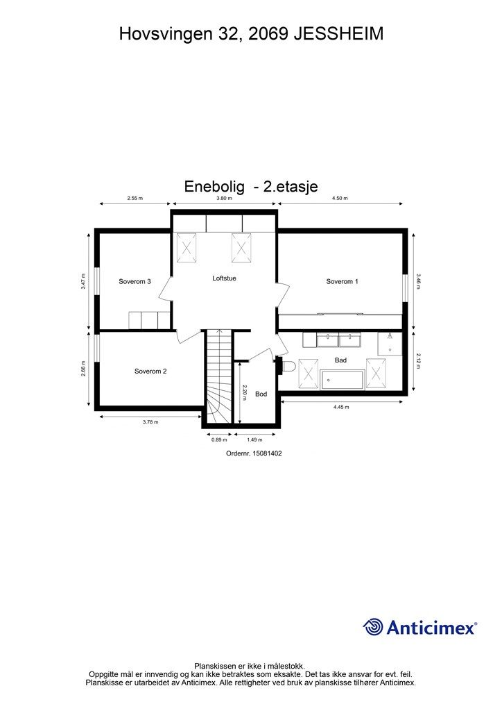 Andre etasje med tre soverom, en fleksibel loftstue og et romslig hovedbad. Perfekt for familien.
