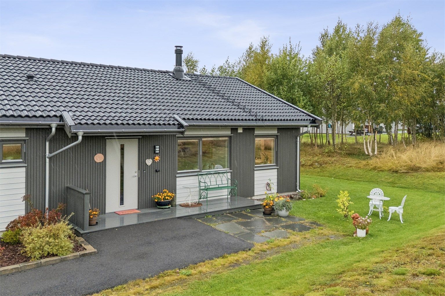 Tiltalende inngangsparti som gir et godt førsteinntrykk. 