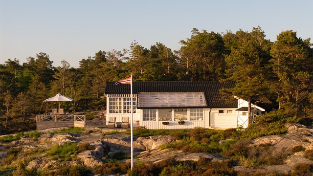 Hytta ble oppført i 1959 og er på 2000-tallet tilført flere oppgraderinger. Taktekking og flere vinduer ble skiftet ut i 2001.