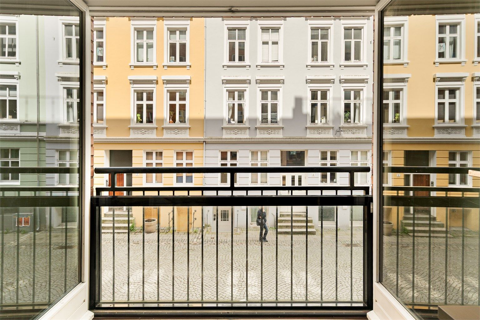 - Utsikt mot Hans Tanks gate -