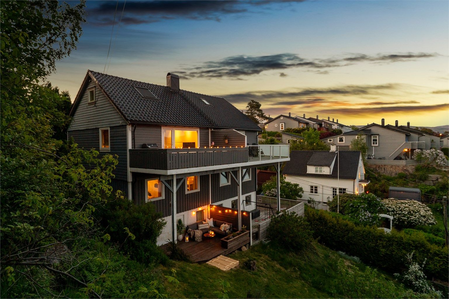 Velkommen til denne innholdsrike familieboligen i Våkleivbakken 84! Presentert av Eiendomsmegler Krogsveen v/ Ingvar Nypan