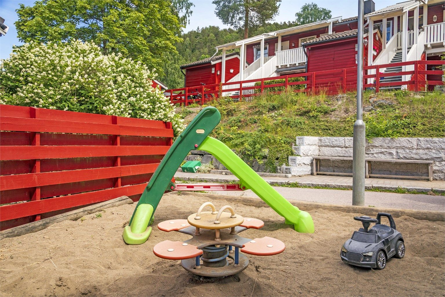 Felles lekeplass