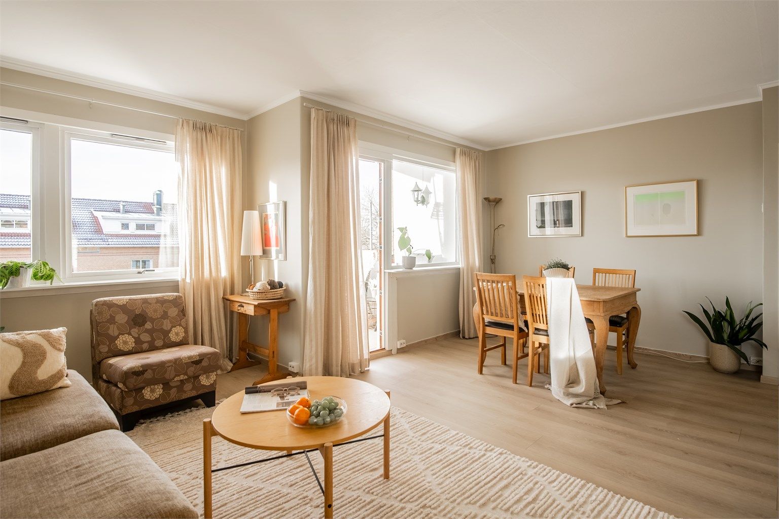 Fins spiseplass i stuen