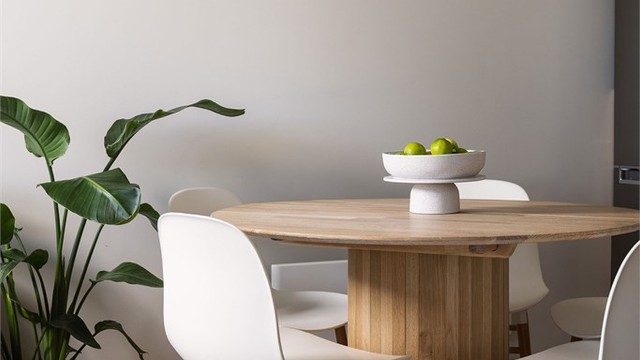 God plass til spisebord med plass til 4