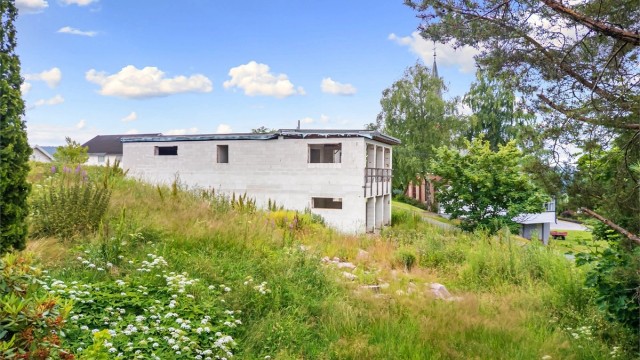 Tekniske installasjoner, herunder elektrisk anlegg, vann- og avløpsinstallasjoner og ventilasjon, er ikke ferdigstilt.