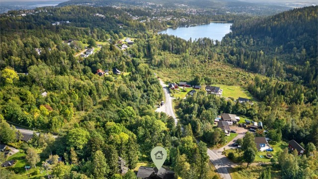 Eiendommen ligger usjenert til, med umiddelbar nærhet til flotte tur-/rekreasjonsområder og skiløyper.
Foto: Ole Thoresen.