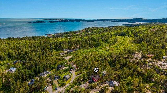 Praktfull skjærgård, ytterst i havet ligger Jomfruland.