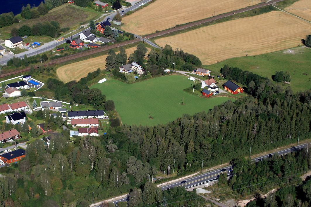 Helikopterbilde - Fra tidligere salg av eiendommen i 2009.