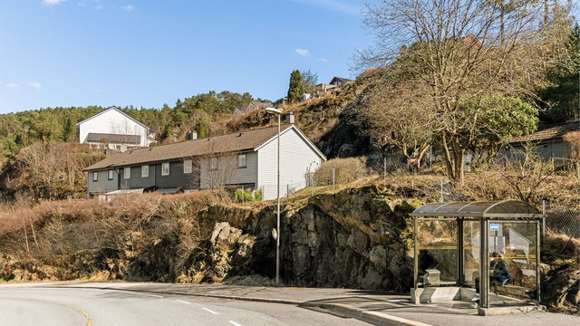 - Kort vei til buss -