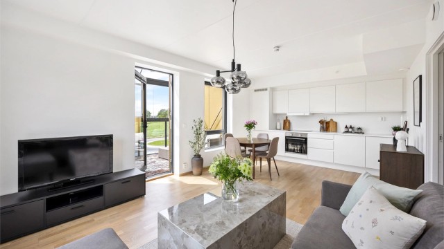 Velkommen til Fabelveien 2! Presenteres av Silje Frankplads v/ Krogsveen avd. Skedsmokorset