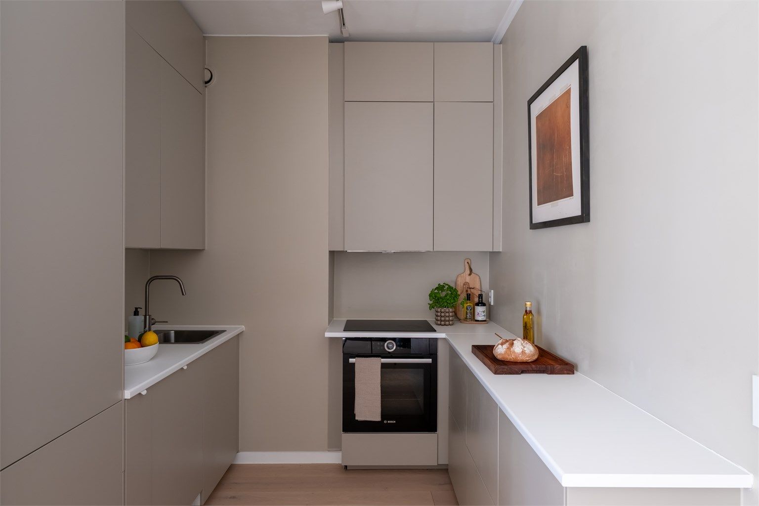 Delikat og innholdsrikt kjøkken fra 2023.