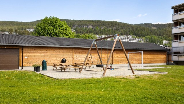Lekeplass på borettslagets fellesareal