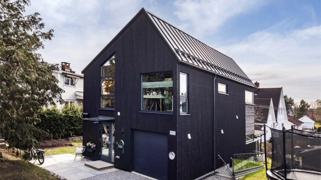 Velkommen til Kjelsåsveien 107G, en moderne enebolig oppført i 2022. Foto: Hanne Bruland