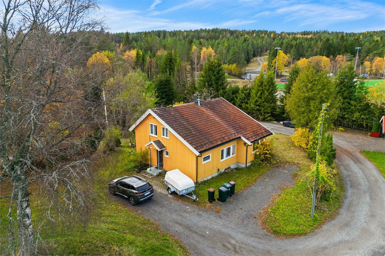 Området kombinerer naturskjønne omgivelser med et veletablert og familievennlig bomiljø. Foto: Haiman Askari/Knipzet AS