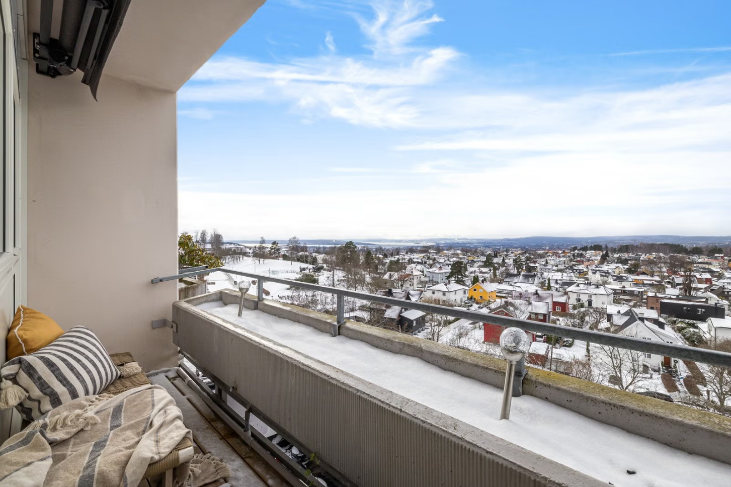 Balkong med fantastisk utsikt!