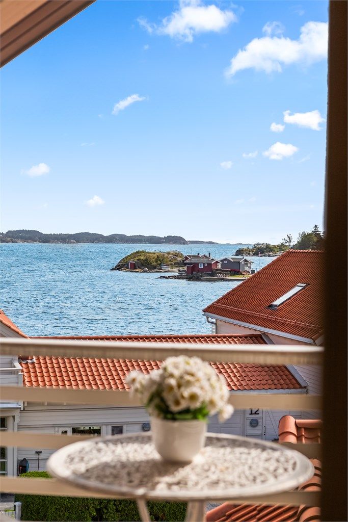 Fra balkongen ut fra loftstua.