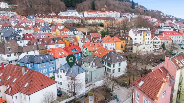 Sameiet Ladegårdsveieten 6 består av 4 boligseksjoner