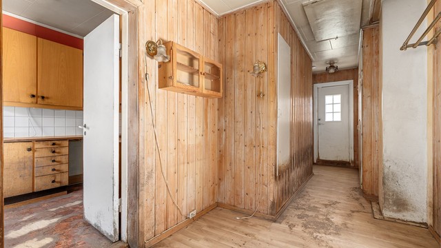 Boligen har behov for fullstendig renovering