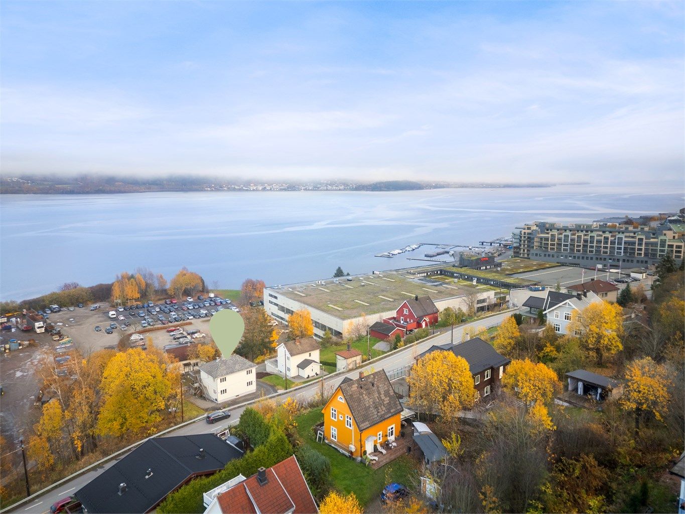 Beliggenheten på Tangen kombinerer nærhet til Drammensfjorden med kort vei til sentrum og pendlervennlig offentlig transport.
Foto: Ole Thorgeir Solheim Thoresen