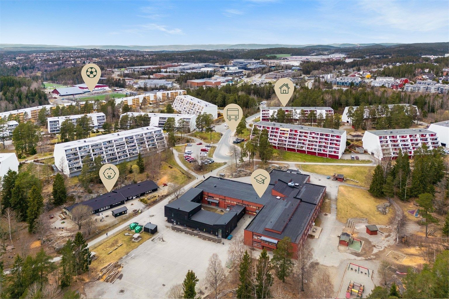 Sentral beliggenhet på Langhus med nærhet til det aller meste!