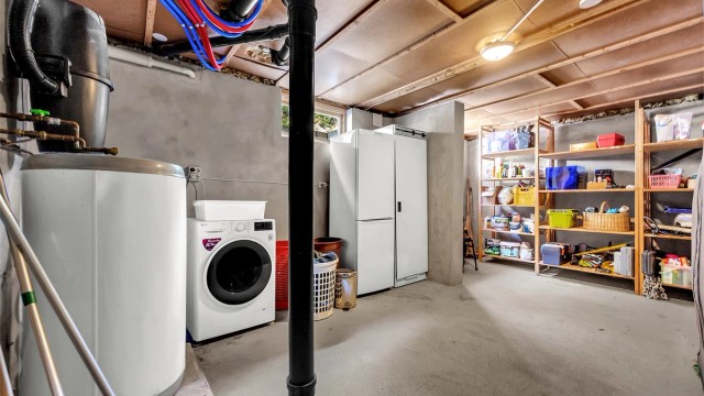 Tørkeskap medfølger.