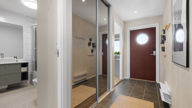 Inngangsparti/entré.