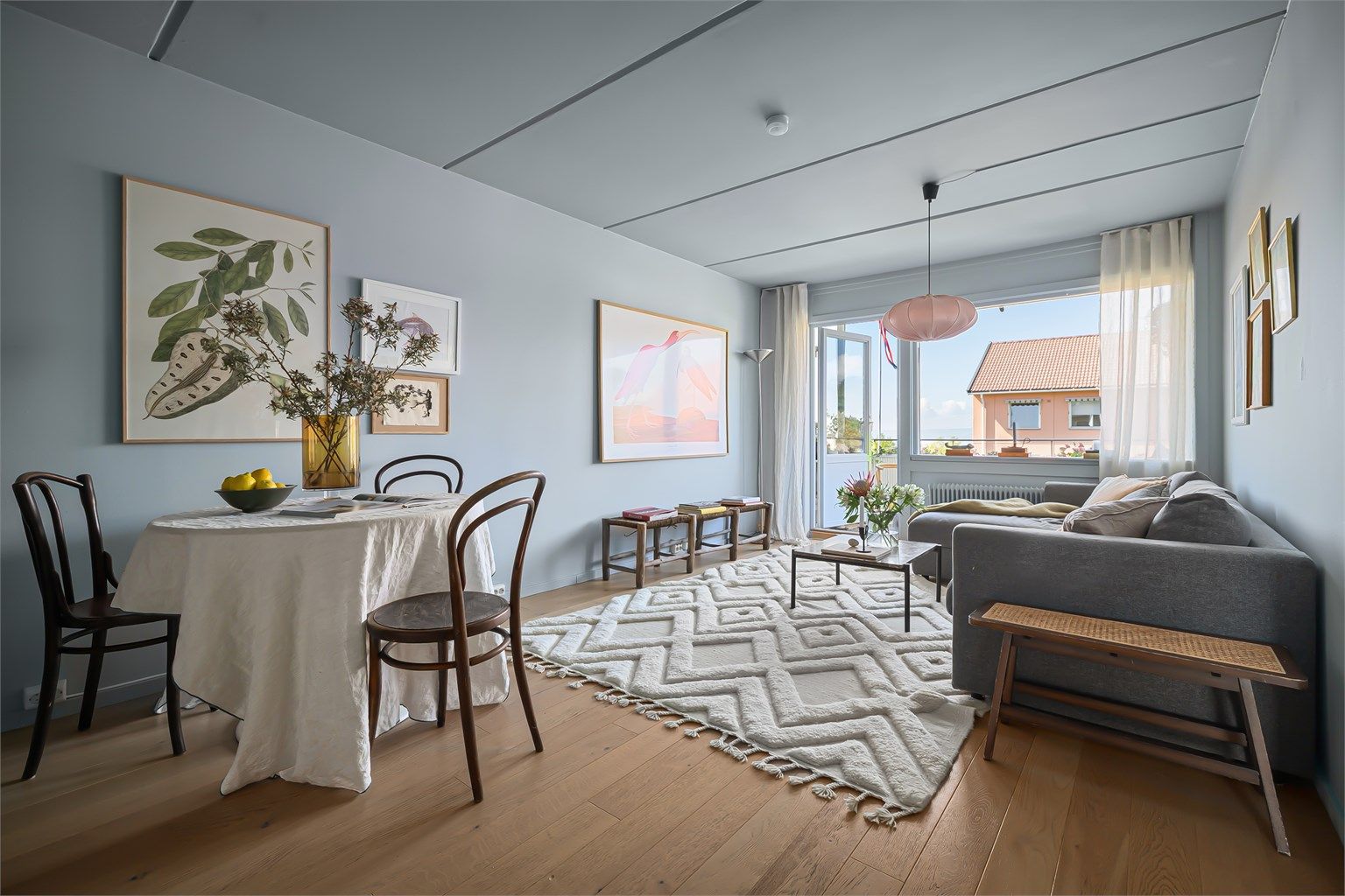 Tonsenjordet borettslag er et svært populært borettslag på Disen/Årvoll, beliggende i barnevennlige omgivelser og med byens rauseste naboer!