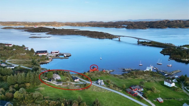 Velkommen til Jektvikveien 34 - en meget stor eiendom med skjermet beliggenhet i naturskjønne omgivelser på Ansnes.
Foto: Fotograf Eidsmo