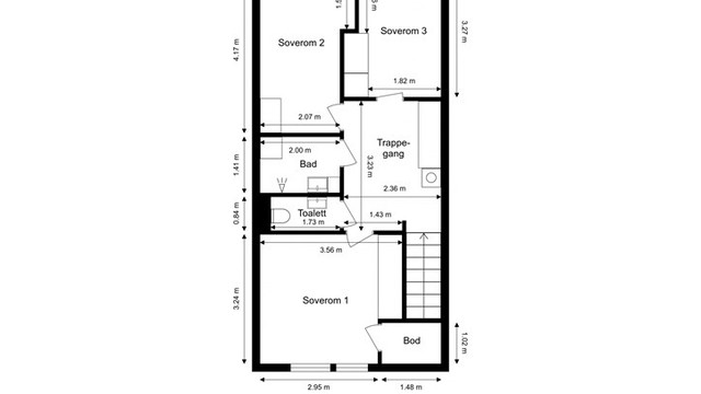 Andre etasje er boligens private sone, med tre soverom, bad, separat toalett og en bod samlet på 44 m².