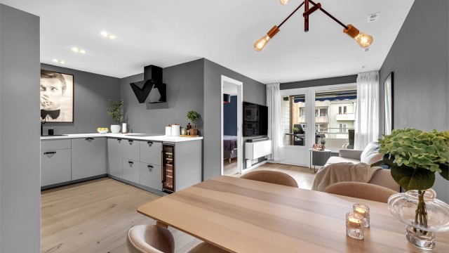 Velkommen til visning i Frederik Glads gate 20 presentert av Marius Løkken i Krogsveen