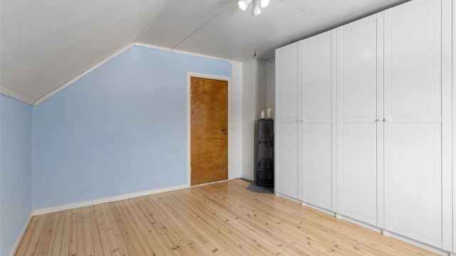 Vedovn på soverom i hybelen