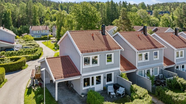 Velkommen til Marikloppa 44D, presentert av eiendomsmegler Anniken Øderud v/Krogsveen Nesodden