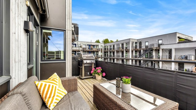 Eiendomsmegler Krogsveen v/ Vegard Gran-Andersen ønsker deg velkommen til Nitteberglia 1.