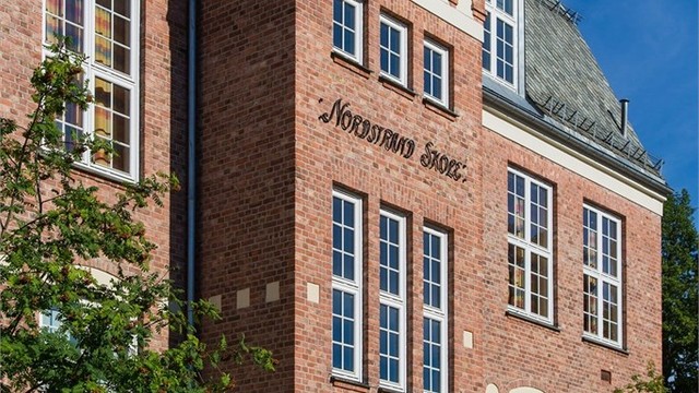 Kort og trygg vei til populære Nordstrand skole for 1.-7. trinn.