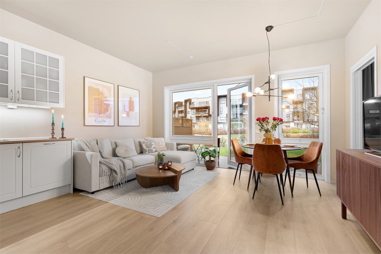 Velkommen til Tastatunet 60, presenteres av Krogsveen eiendom v/Amalie Idland Barseth.