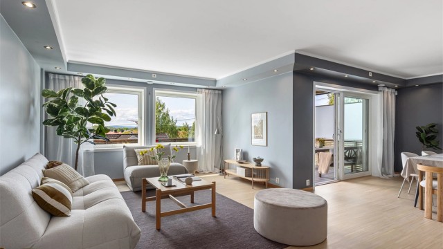 Velkommen til Fallanveien 26B! Stor og moderne del av tomannsbolig med tre soverom og stor terrasse