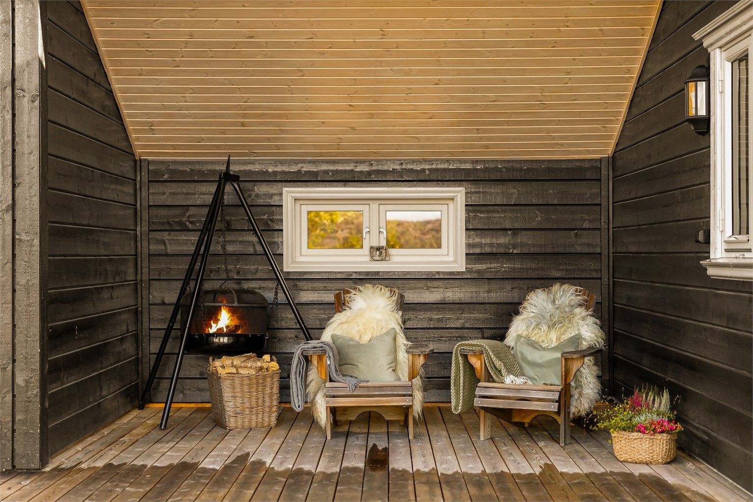     Et perfekt sted å fyre opp, lene seg tilbake og nyte lange kvelder på fjellet.