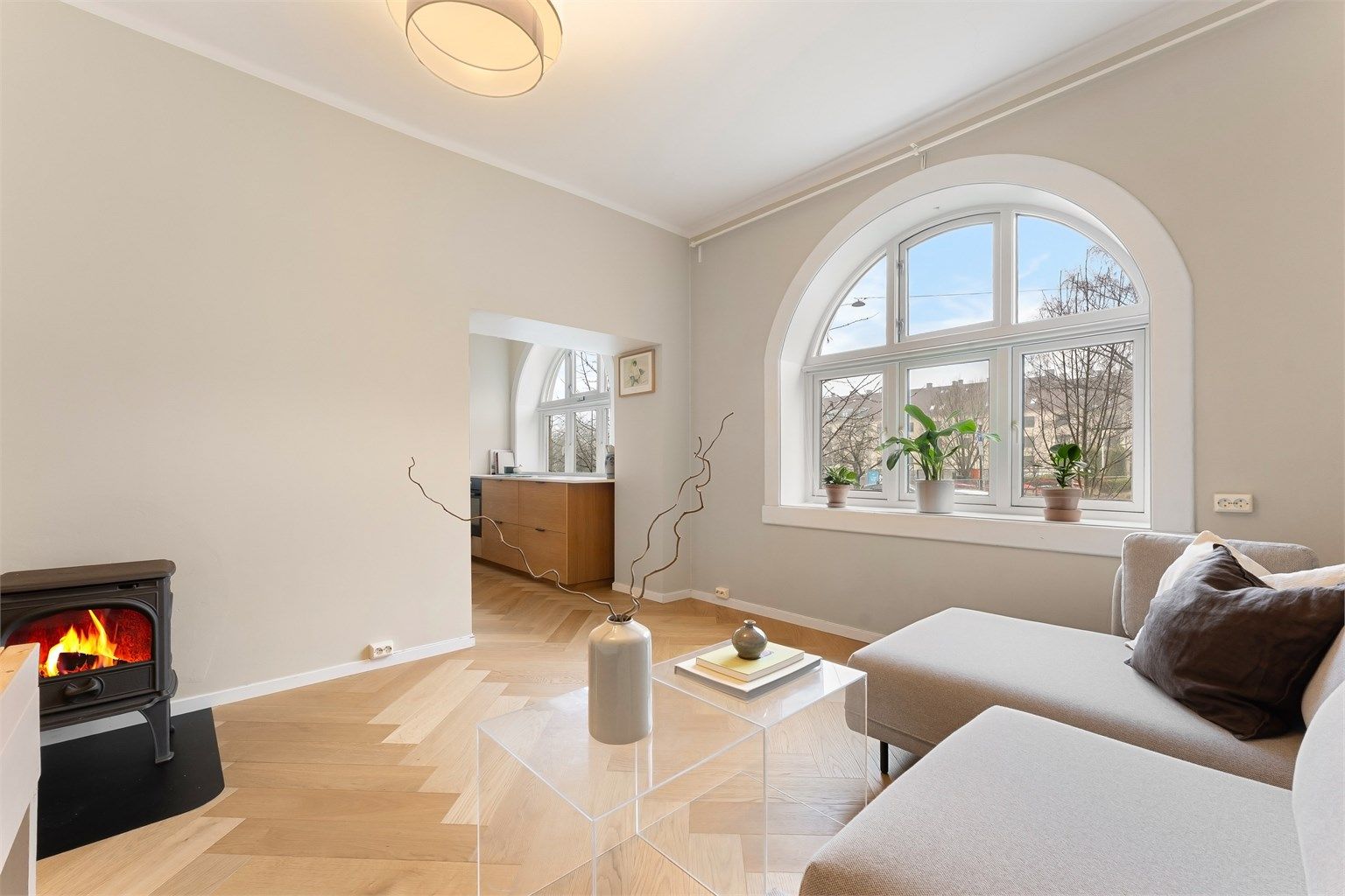 Velkommen til Ole Bulls gate 45. En meget delikat og romslig 1-roms leilighet på Torshov med svært god planløsning