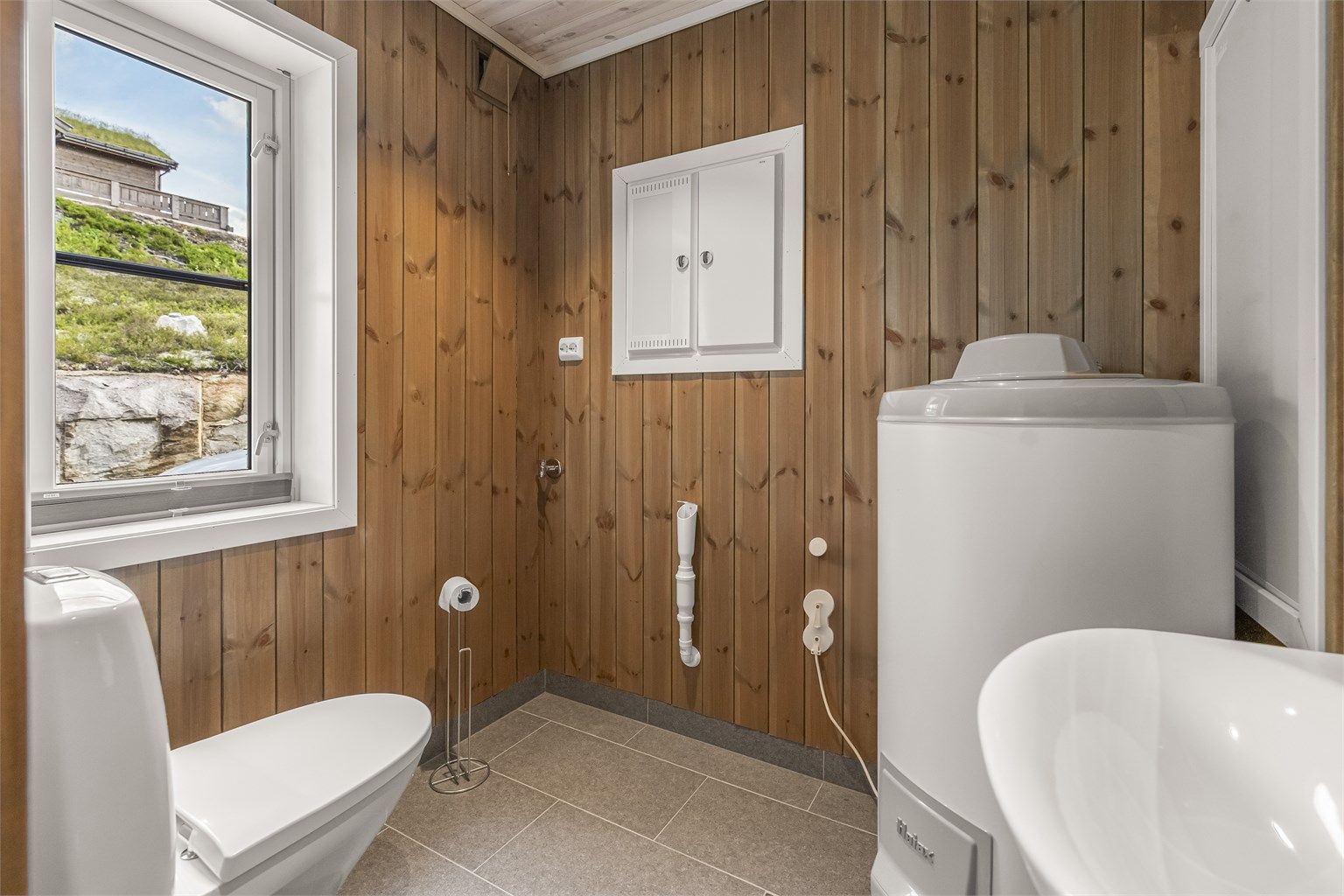 Toalett- og vaskerom