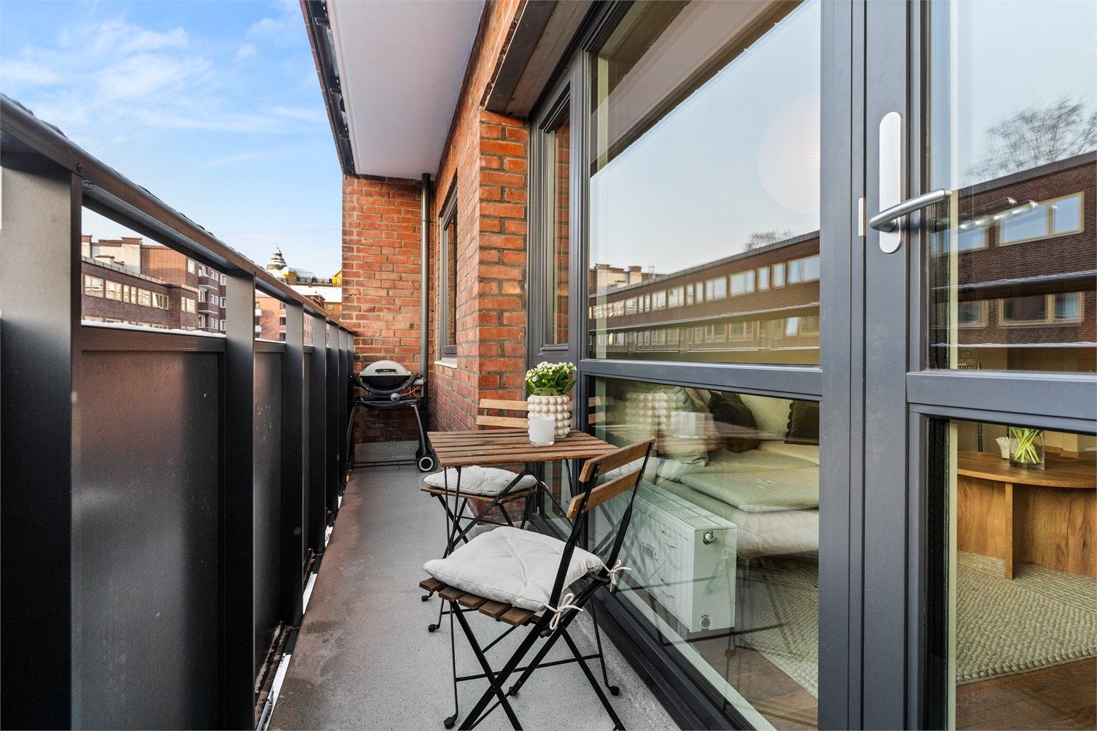 En lekker 3-roms med lyse flater, god planløsning og en attraktiv beliggenhet like ved Alexander Kiellands plass!